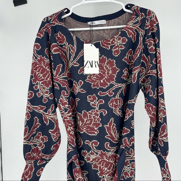 ZARA NWT JACQUARD KNIT FLORAL DRESS NAY BLUE AND RED/PINK SMALL - Picture 4 of 10